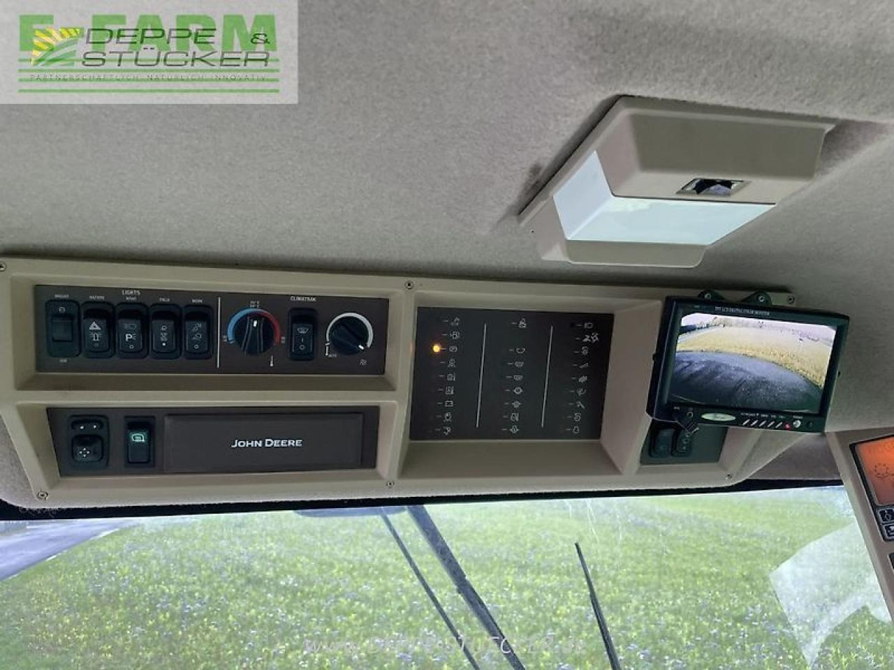 John Deere t560 hillmaster mit 620r und rapstisch - Combine harvester: picture 3 John Deere t560 hillmaster mit 620r und rapstisch - Combine harvester: picture 3