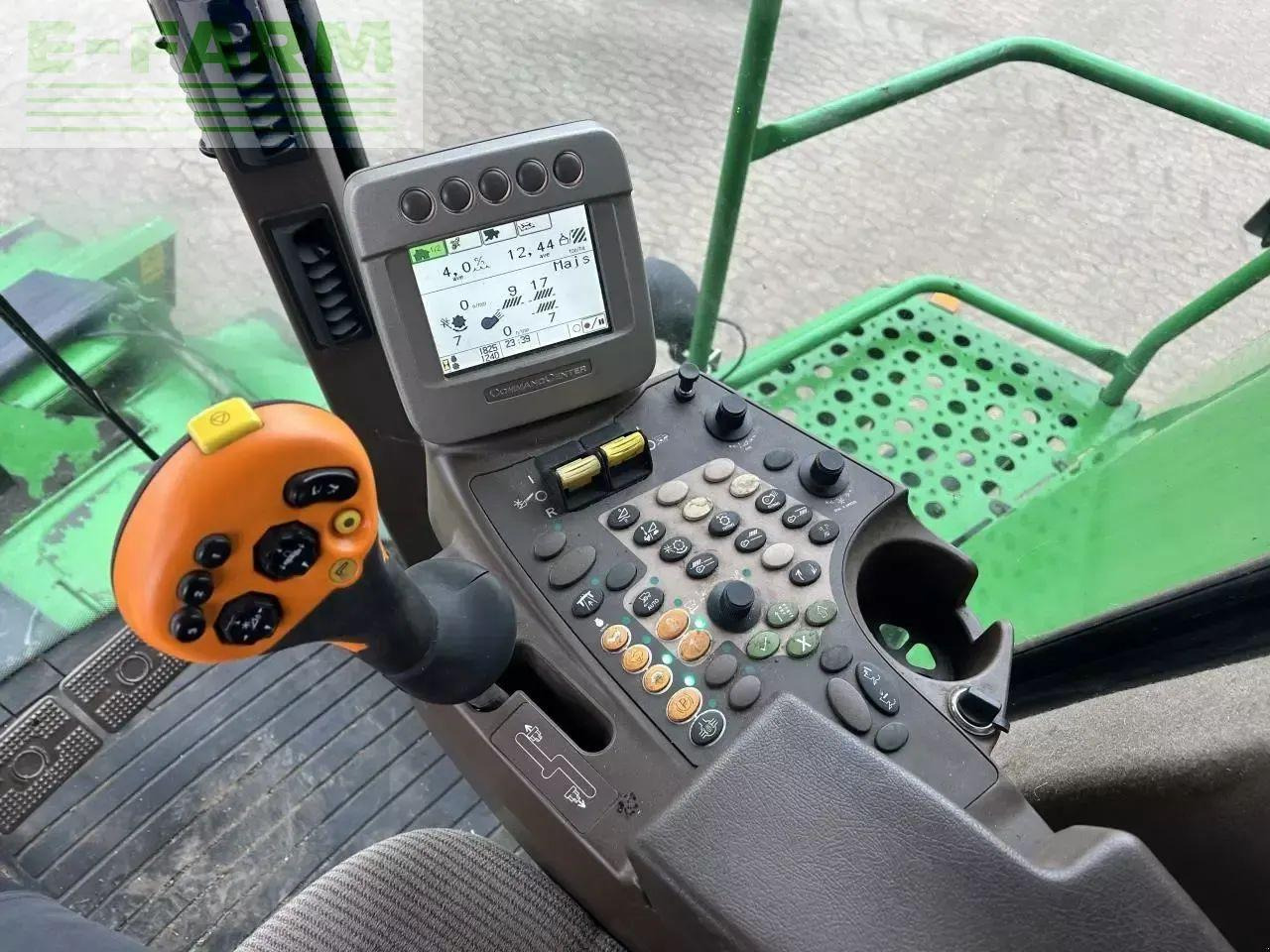 John Deere t660 - Combine harvester: picture 4 John Deere t660 - Combine harvester: picture 4