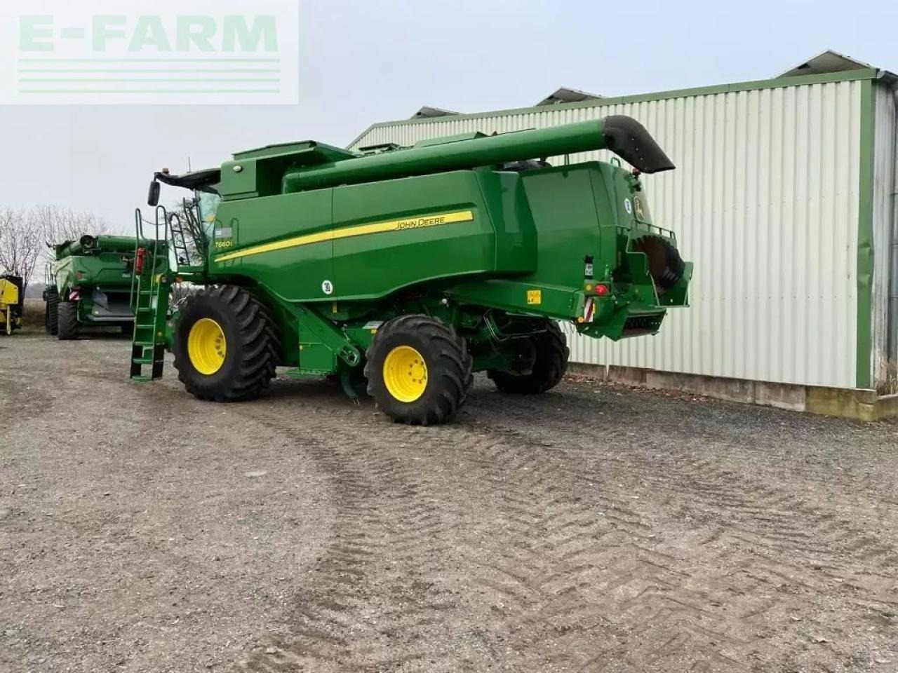 John Deere t660 my23 prod 30 - Combine harvester: picture 3 John Deere t660 my23 prod 30 - Combine harvester: picture 3