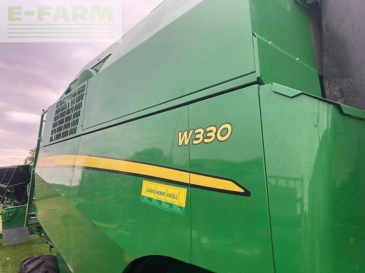 John Deere w330 - Combine harvester: picture 4 John Deere w330 - Combine harvester: picture 4