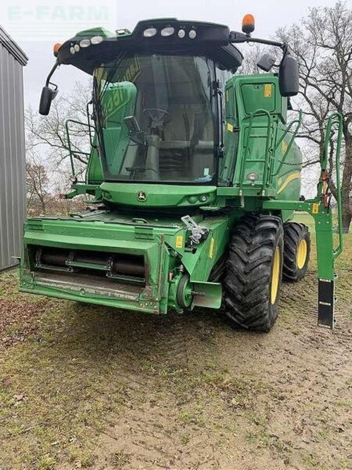 John Deere w660 - Combine harvester: picture 2 John Deere w660 - Combine harvester: picture 2