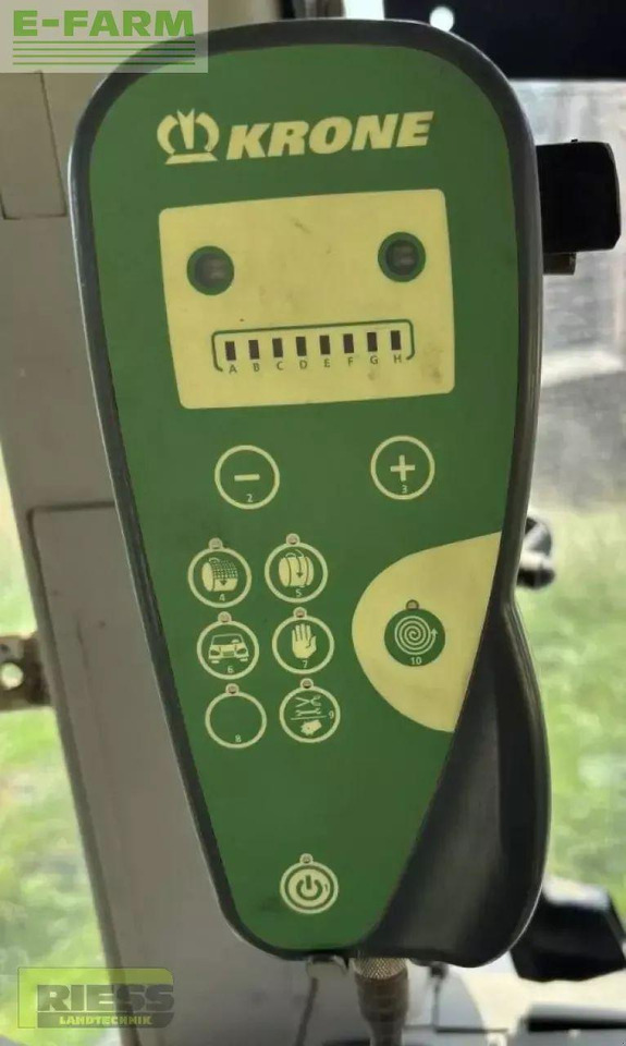 Krone comprima f 125 xc - Square baler: picture 4 Krone comprima f 125 xc - Square baler: picture 4