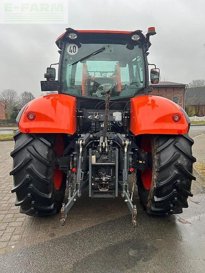 Kubota m6121 - Farm tractor: picture 3 Kubota m6121 - Farm tractor: picture 3