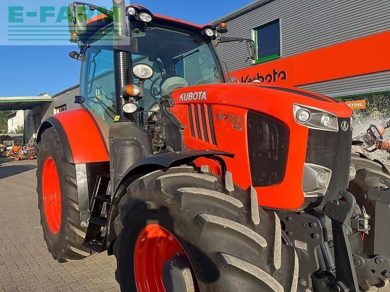 Kubota m7151 - Farm tractor: picture 5 Kubota m7151 - Farm tractor: picture 5