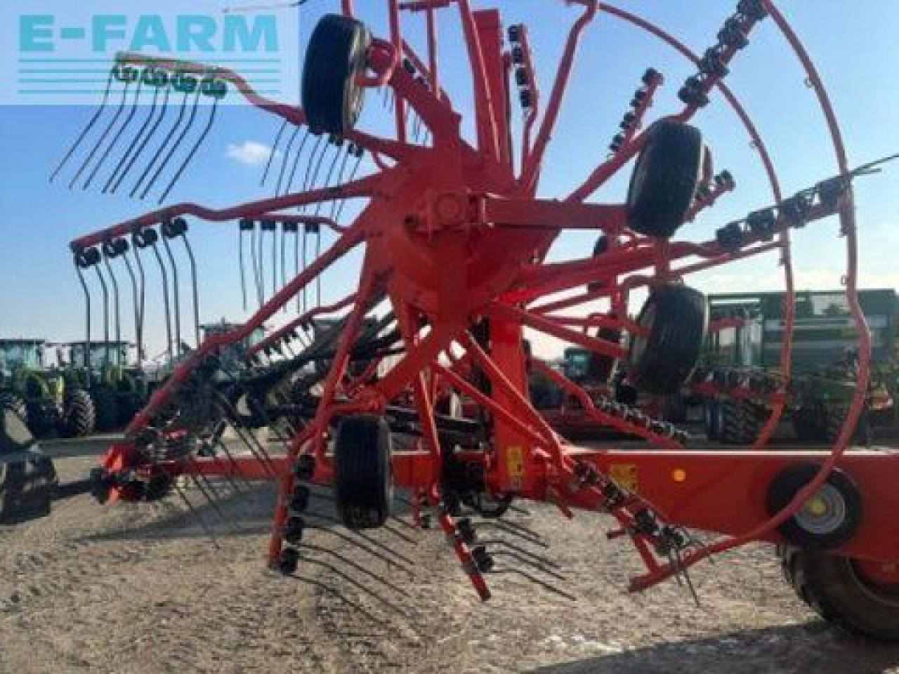 Kuhn ga 13131 - Tedder/ Rake: picture 3 Kuhn ga 13131 - Tedder/ Rake: picture 3