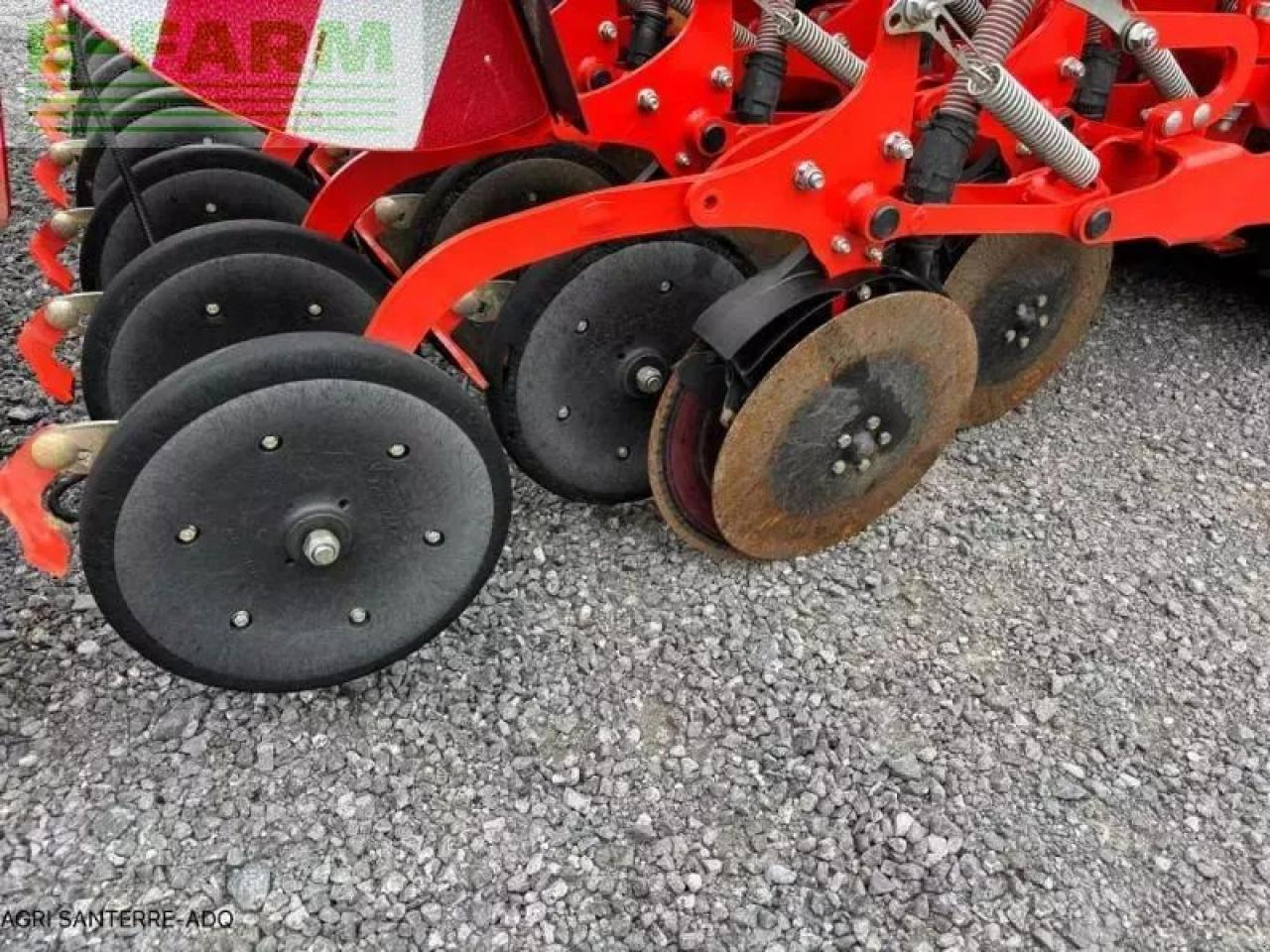 Kuhn kuhn - Combine seed drill: picture 2 Kuhn kuhn - Combine seed drill: picture 2