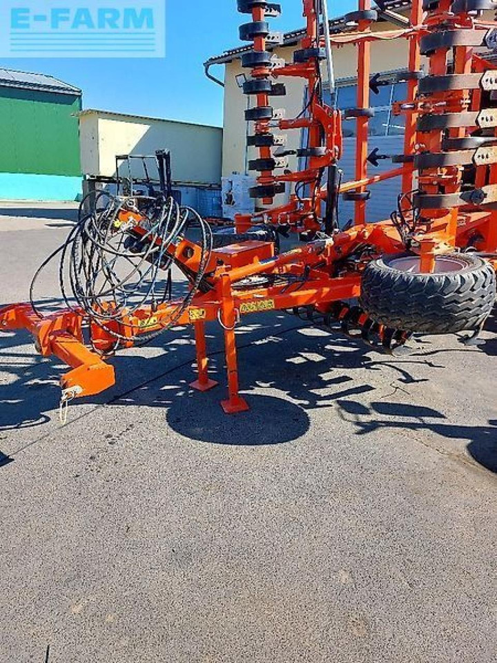 Kuhn prolander 7500 mit upgrade der zusätzl. stützrad - Combine seed drill: picture 3 Kuhn prolander 7500 mit upgrade der zusätzl. stützrad - Combine seed drill: picture 3