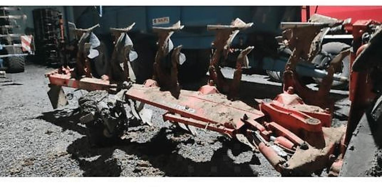 Kuhn varimaster 153 - Plow: picture 3 Kuhn varimaster 153 - Plow: picture 3