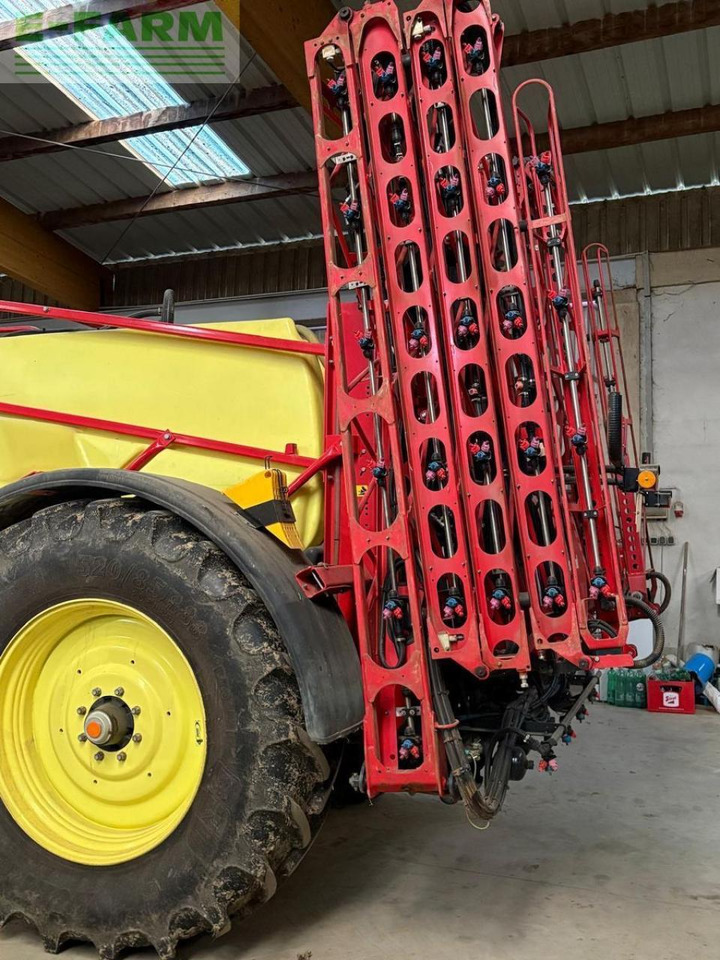 Kverneland ikarus s 38 - Trailed sprayer: picture 3 Kverneland ikarus s 38 - Trailed sprayer: picture 3