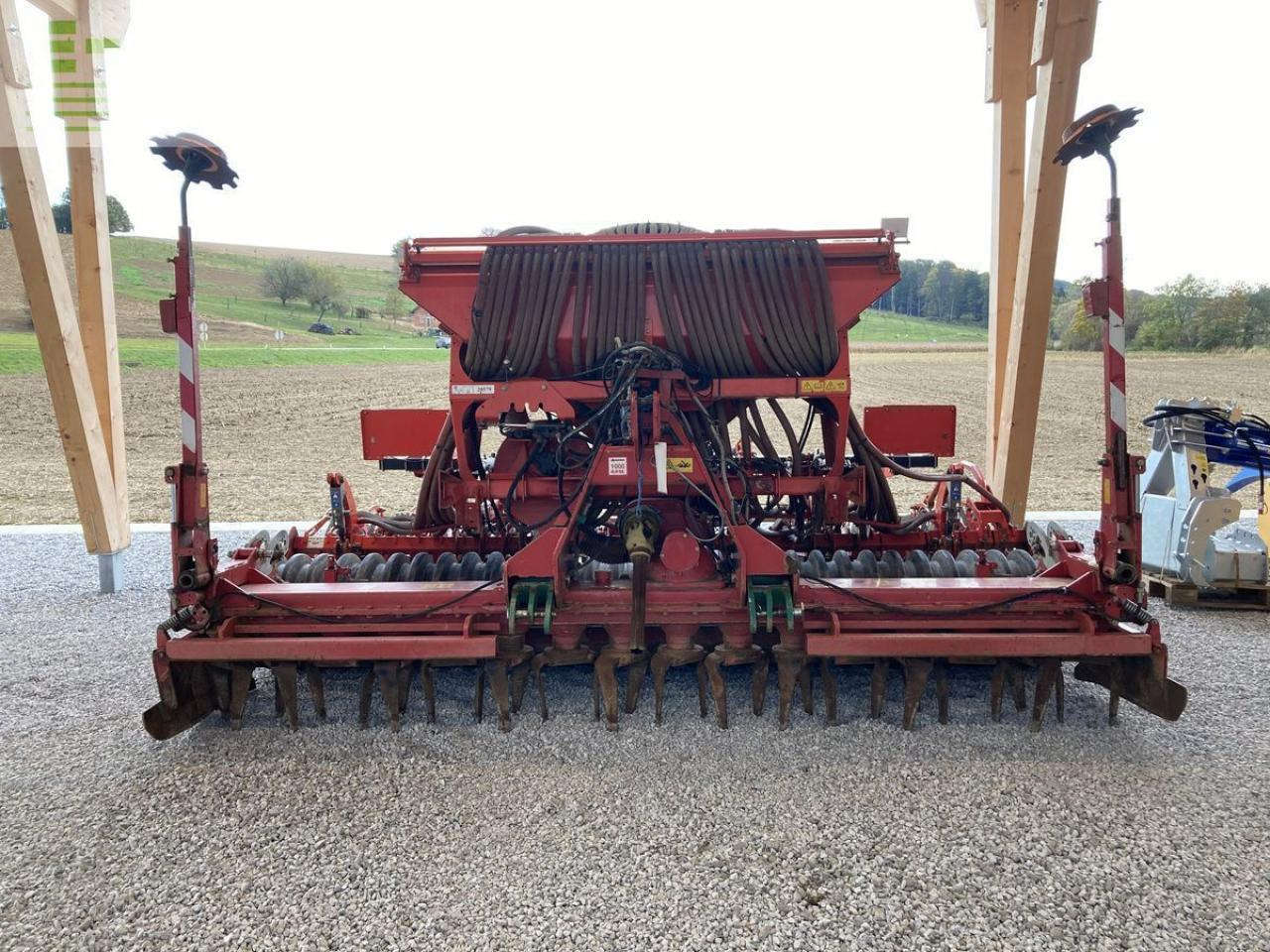 Kverneland ngs 101 mit kuhn venta lc 4000 - Combine seed drill: picture 4 Kverneland ngs 101 mit kuhn venta lc 4000 - Combine seed drill: picture 4
