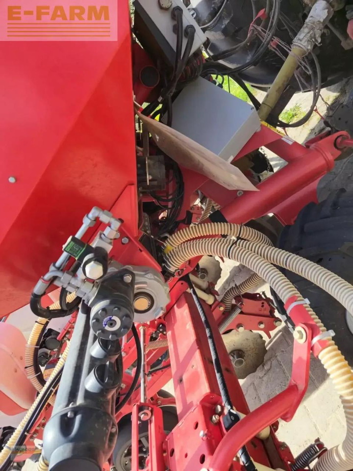 Kverneland optima v - Precision sowing machine: picture 3 Kverneland optima v - Precision sowing machine: picture 3