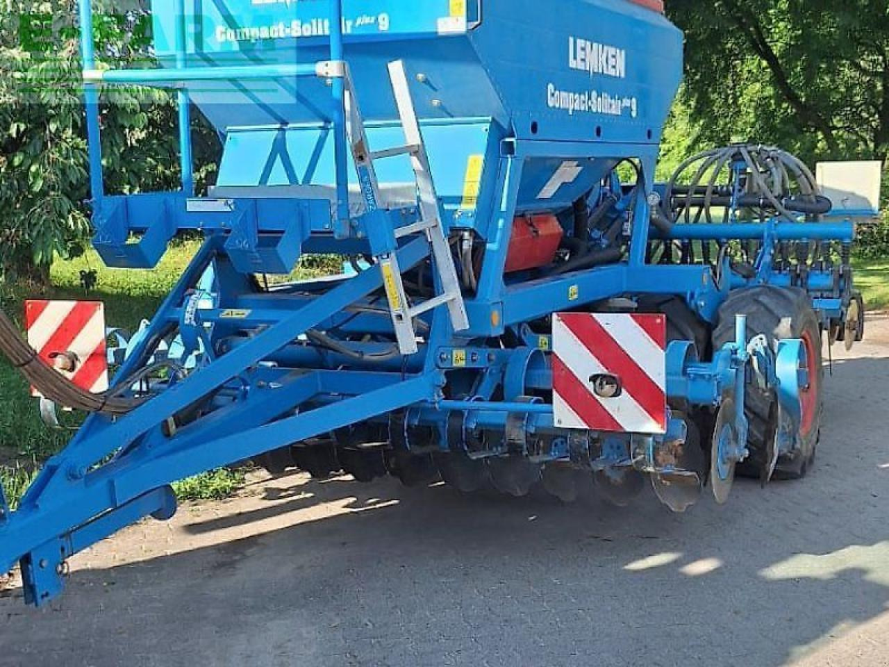Lemken compact solitair 9/300 - Seed drill: picture 2 Lemken compact solitair 9/300 - Seed drill: picture 2