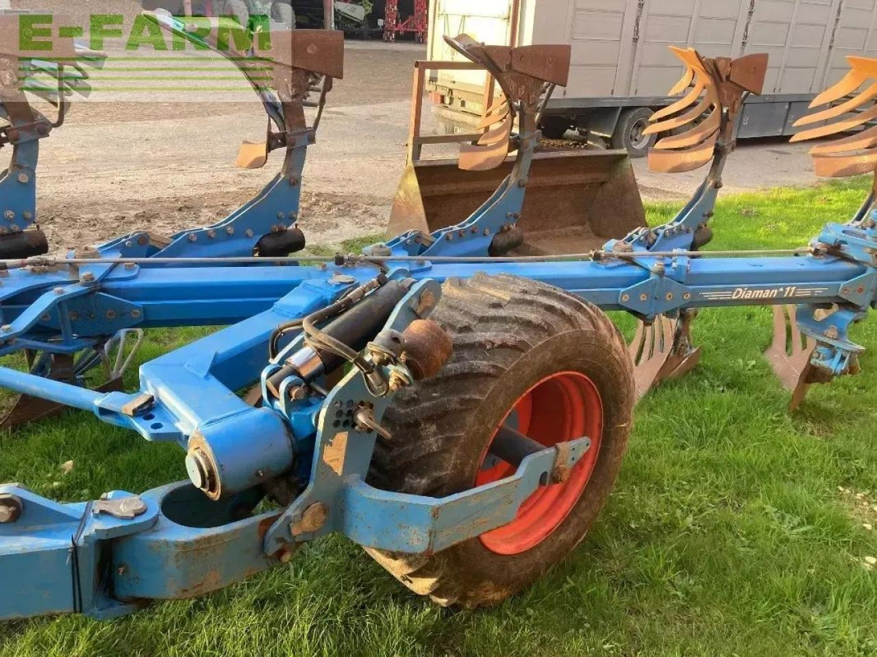 Lemken diamant 11 vt 6+1 l100 - Plow: picture 4 Lemken diamant 11 vt 6+1 l100 - Plow: picture 4