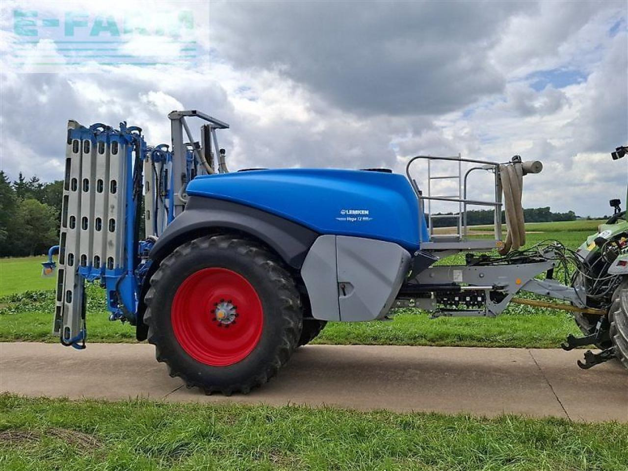 Lemken vega 12 - Trailed sprayer: picture 4 Lemken vega 12 - Trailed sprayer: picture 4