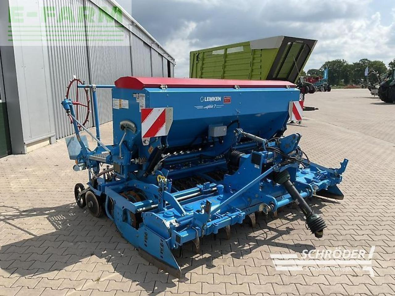 Lemken zirkon 8/300 + saphir 7/300-ds 125 - Seed drill: picture 4 Lemken zirkon 8/300 + saphir 7/300-ds 125 - Seed drill: picture 4