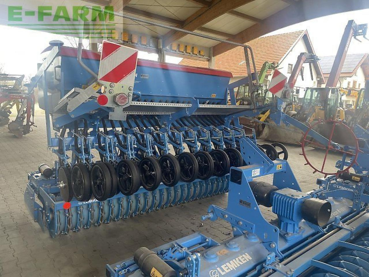 Lemken zirkon 8 + saphir 9 - Seed drill: picture 3 Lemken zirkon 8 + saphir 9 - Seed drill: picture 3