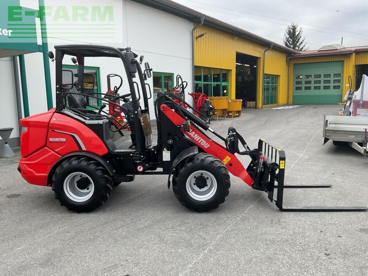 Compact loader Manitou mla 3-25 h: picture 6