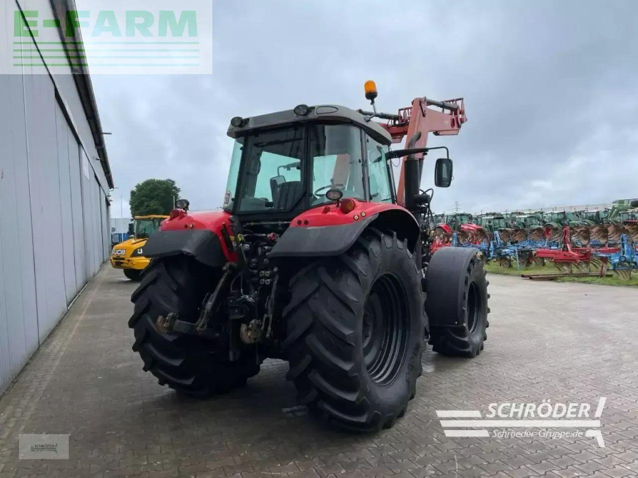 Massey Ferguson 7465 - Farm tractor: picture 3 Massey Ferguson 7465 - Farm tractor: picture 3