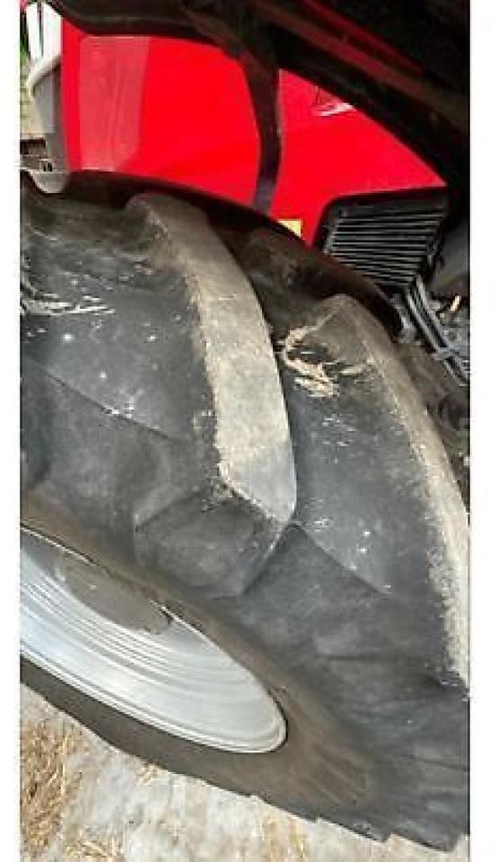 Massey Ferguson 7719s - Farm tractor: picture 5 Massey Ferguson 7719s - Farm tractor: picture 5