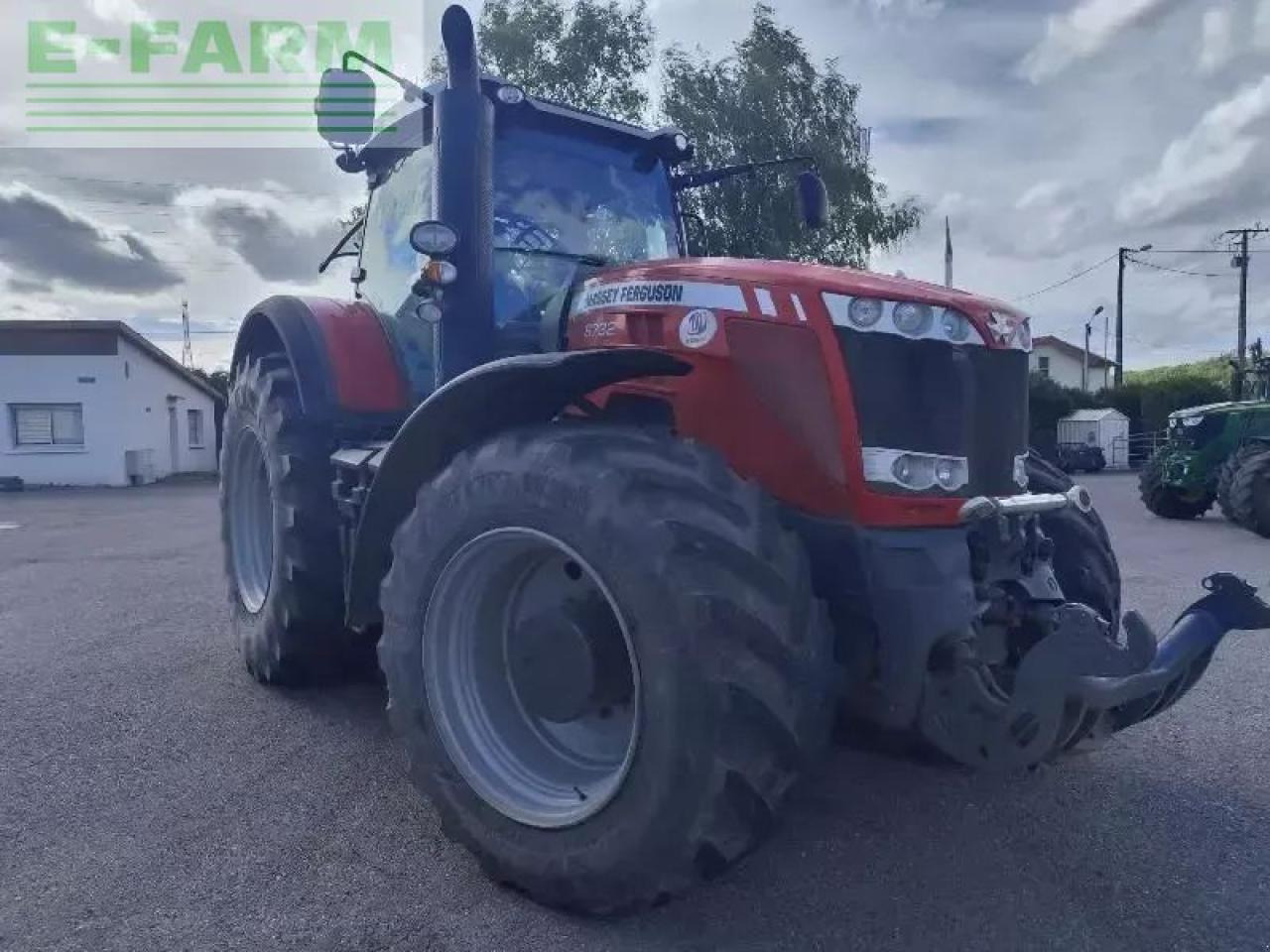 Massey Ferguson 8732 - Farm tractor: picture 3 Massey Ferguson 8732 - Farm tractor: picture 3