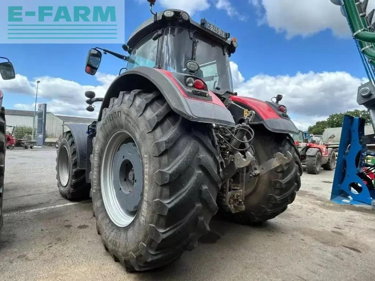 Massey Ferguson 8732s exclusive - Farm tractor: picture 2 Massey Ferguson 8732s exclusive - Farm tractor: picture 2