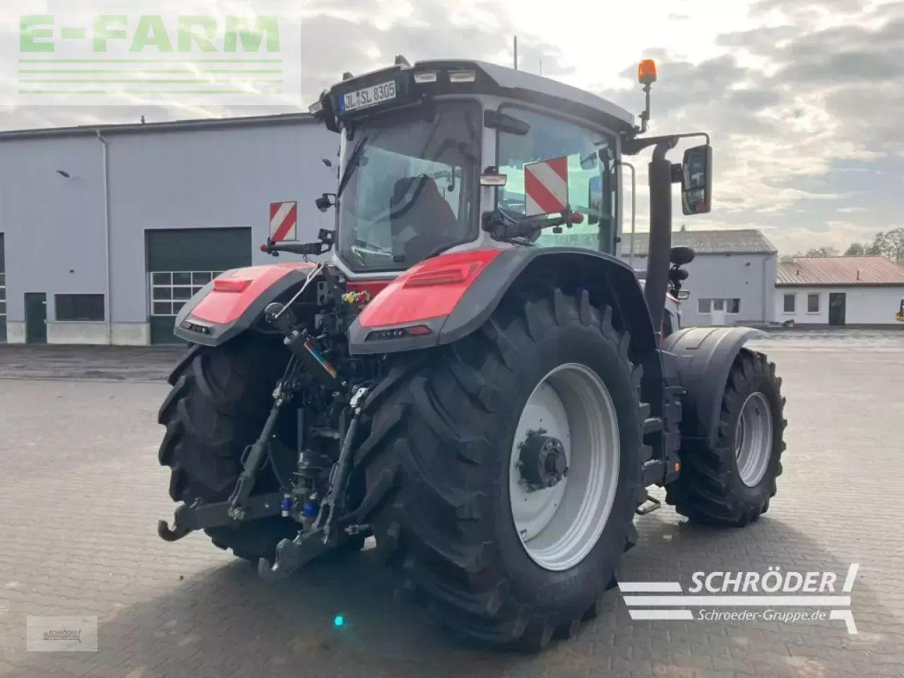 Massey Ferguson 8s.305 dyna-vt exclusive Exclusive - Farm tractor: picture 5 Massey Ferguson 8s.305 dyna-vt exclusive Exclusive - Farm tractor: picture 5