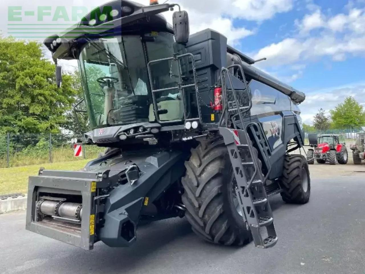 Massey Ferguson ideal 8 pl - Combine harvester: picture 1 Massey Ferguson ideal 8 pl - Combine harvester: picture 1