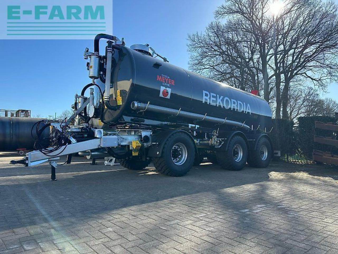Meyer-Lohne rekordia cargo 25000l vakuum zubringer - Fertilizing equipment: picture 1 Meyer-Lohne rekordia cargo 25000l vakuum zubringer - Fertilizing equipment: picture 1