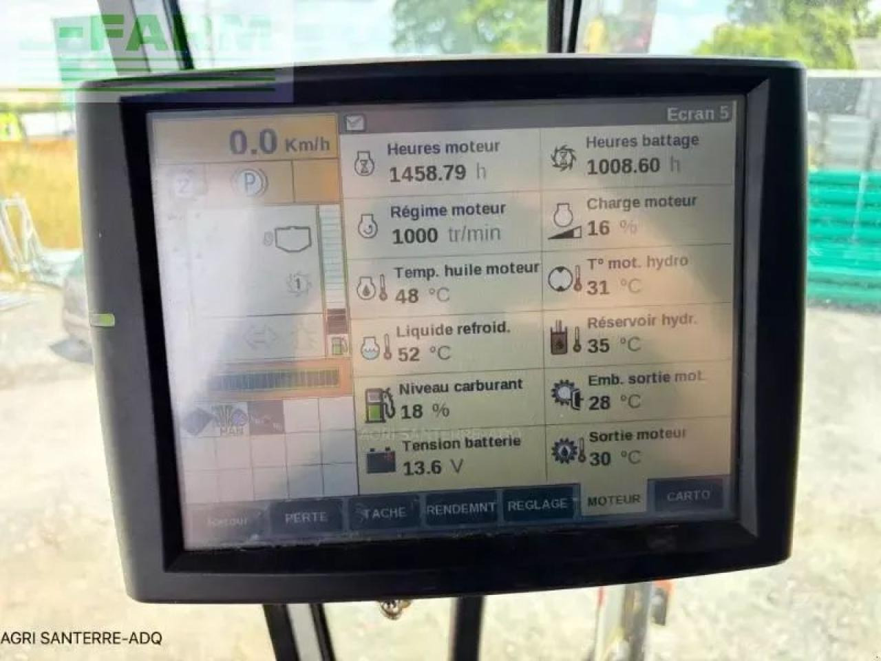 Combine harvester New Holland cr 8070: picture 6
