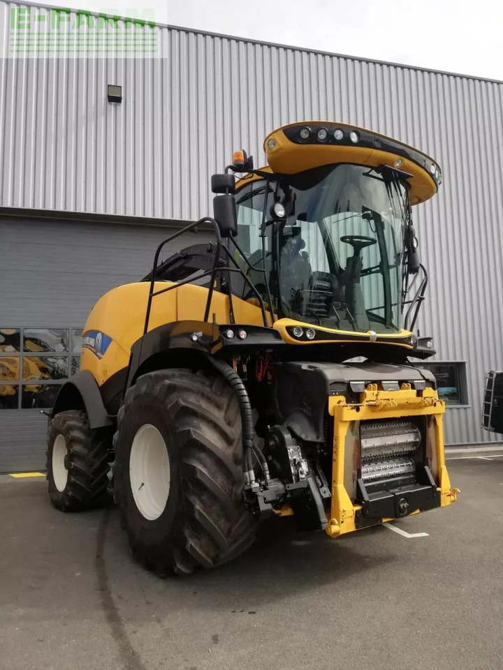 New Holland fr 480 - Forage harvester: picture 2 New Holland fr 480 - Forage harvester: picture 2