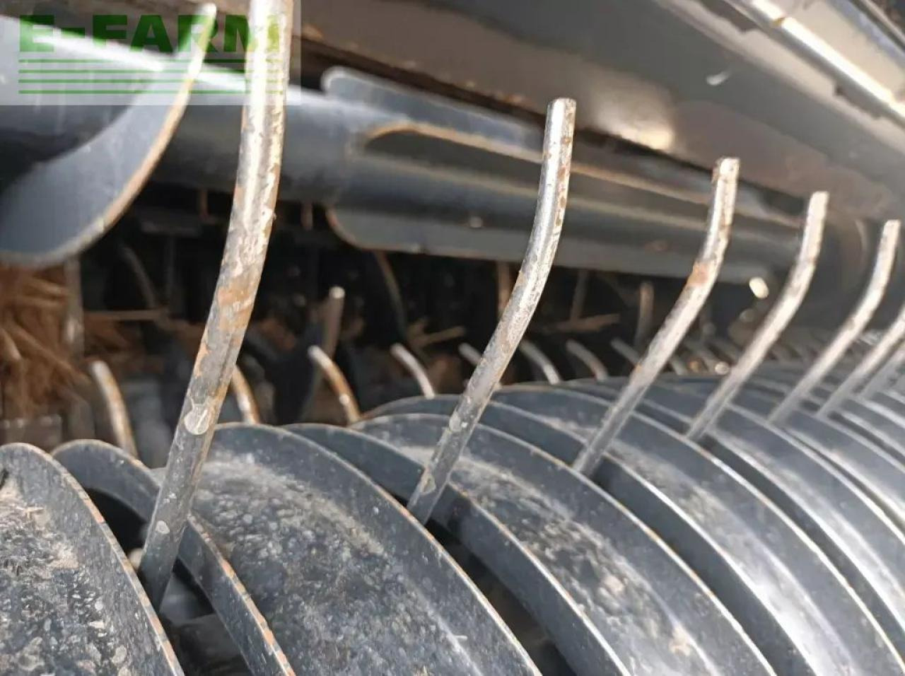 New Holland rolt belt 180 superfeed - Square baler: picture 4 New Holland rolt belt 180 superfeed - Square baler: picture 4