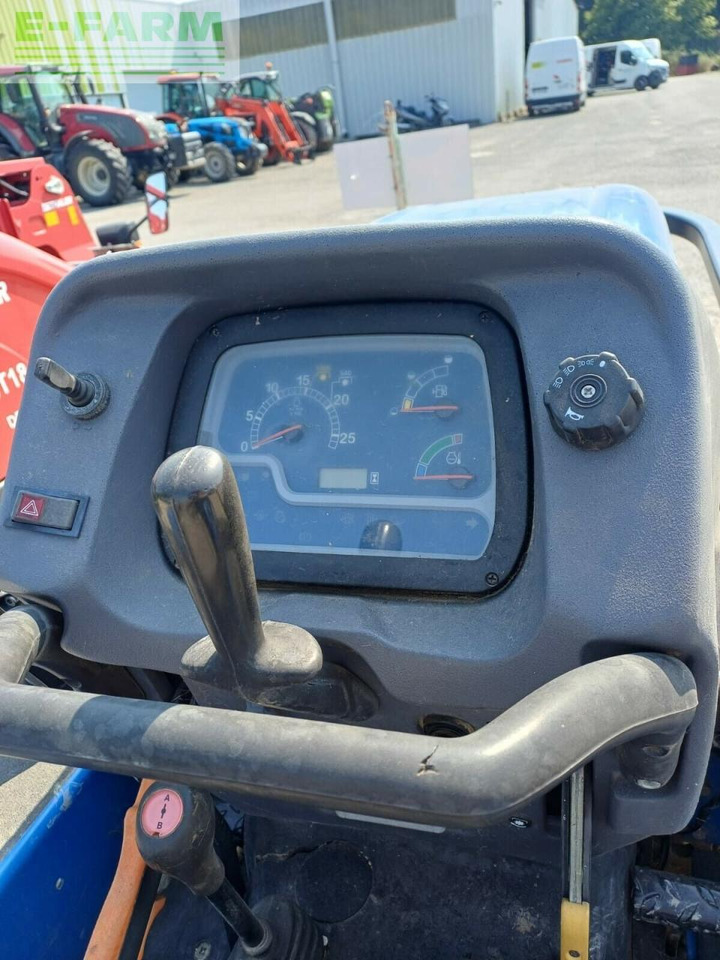 New Holland t 4030 f - Farm tractor: picture 5 New Holland t 4030 f - Farm tractor: picture 5