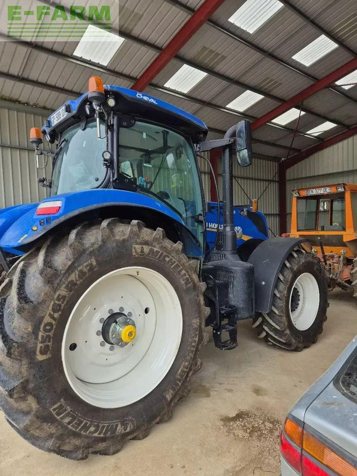 New Holland t 7.245 - Farm tractor: picture 3 New Holland t 7.245 - Farm tractor: picture 3