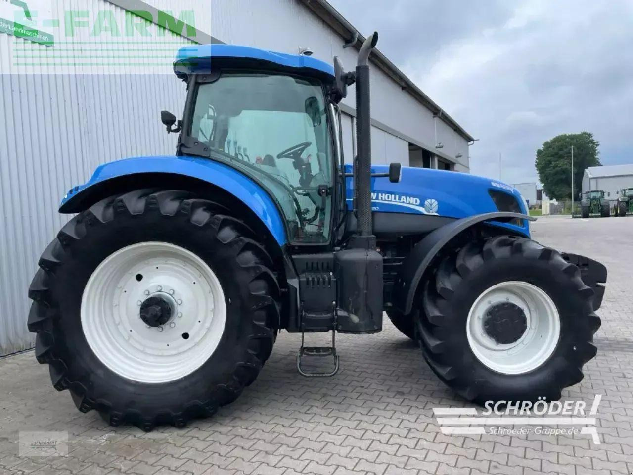 New Holland t 7.250 pc - Farm tractor: picture 2 New Holland t 7.250 pc - Farm tractor: picture 2