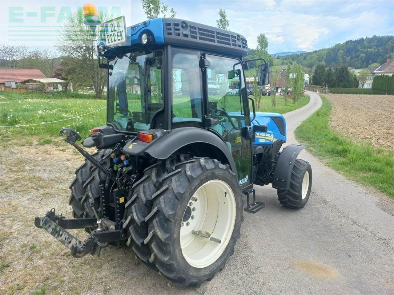 New Holland t4.80 v V - Farm tractor: picture 3 New Holland t4.80 v V - Farm tractor: picture 3