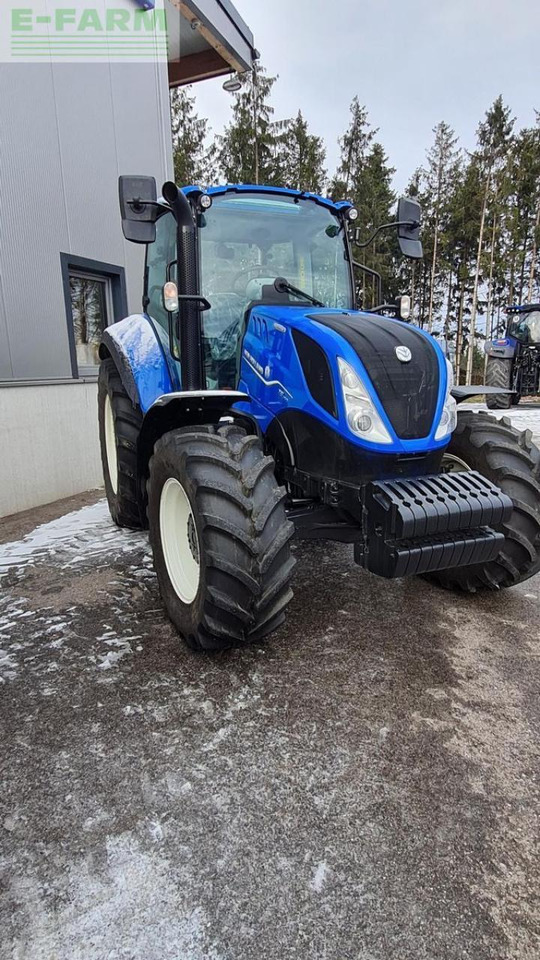 New Holland t5.100 electro command (stufe v) - Farm tractor: picture 2 New Holland t5.100 electro command (stufe v) - Farm tractor: picture 2