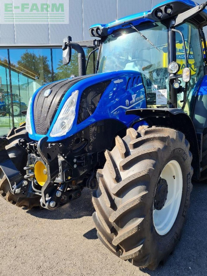 New Holland t5.110 auto command (stage v) - Farm tractor: picture 3 New Holland t5.110 auto command (stage v) - Farm tractor: picture 3