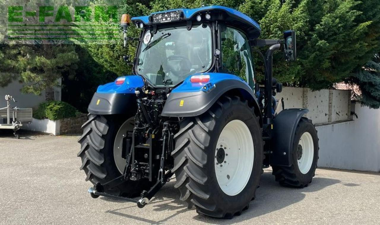 New Holland t5.120 auto command (stage v) - Farm tractor: picture 4 New Holland t5.120 auto command (stage v) - Farm tractor: picture 4