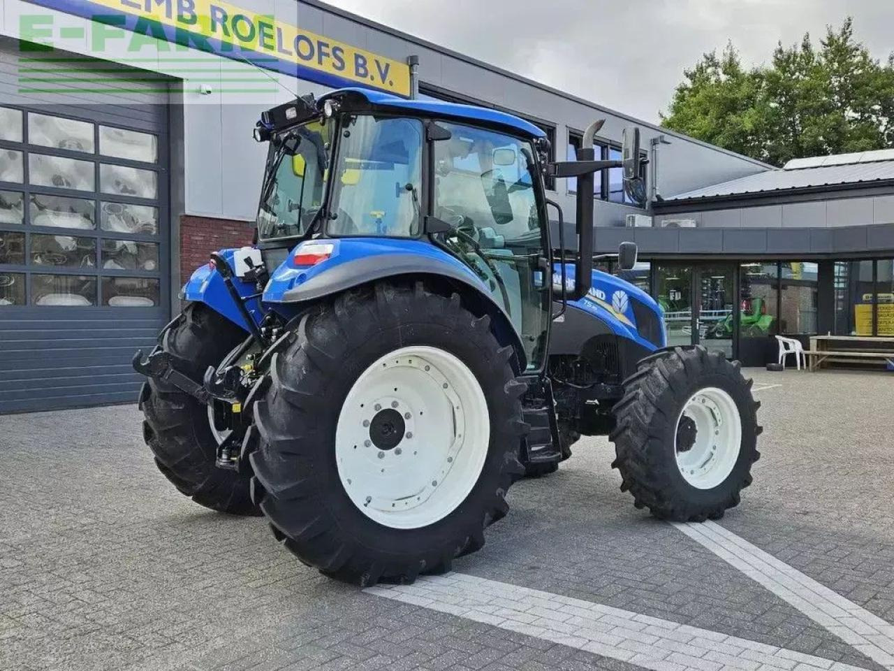 New Holland t5.85 dual command - Farm tractor: picture 4 New Holland t5.85 dual command - Farm tractor: picture 4