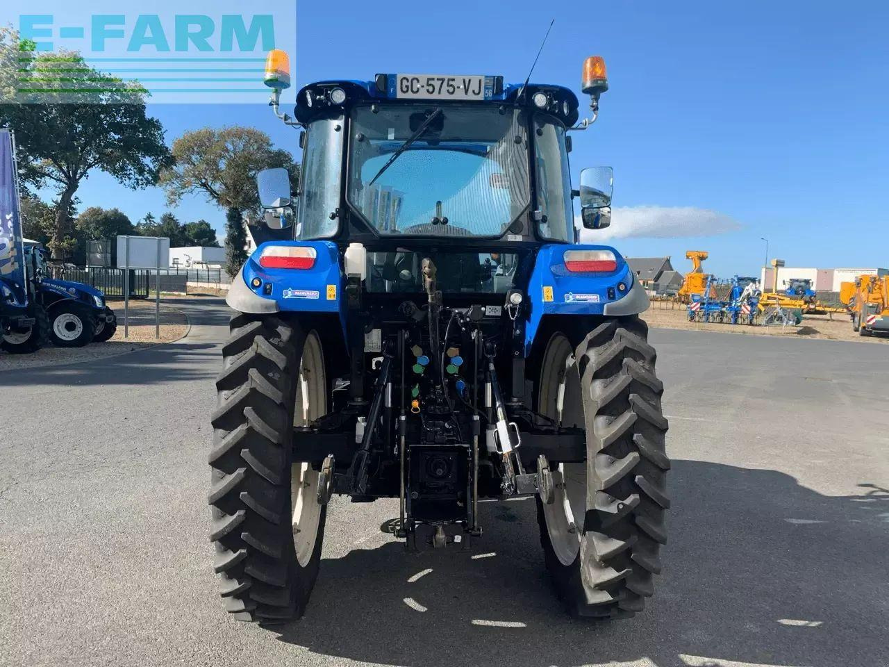 New Holland t5 95 dual command - Farm tractor: picture 5 New Holland t5 95 dual command - Farm tractor: picture 5