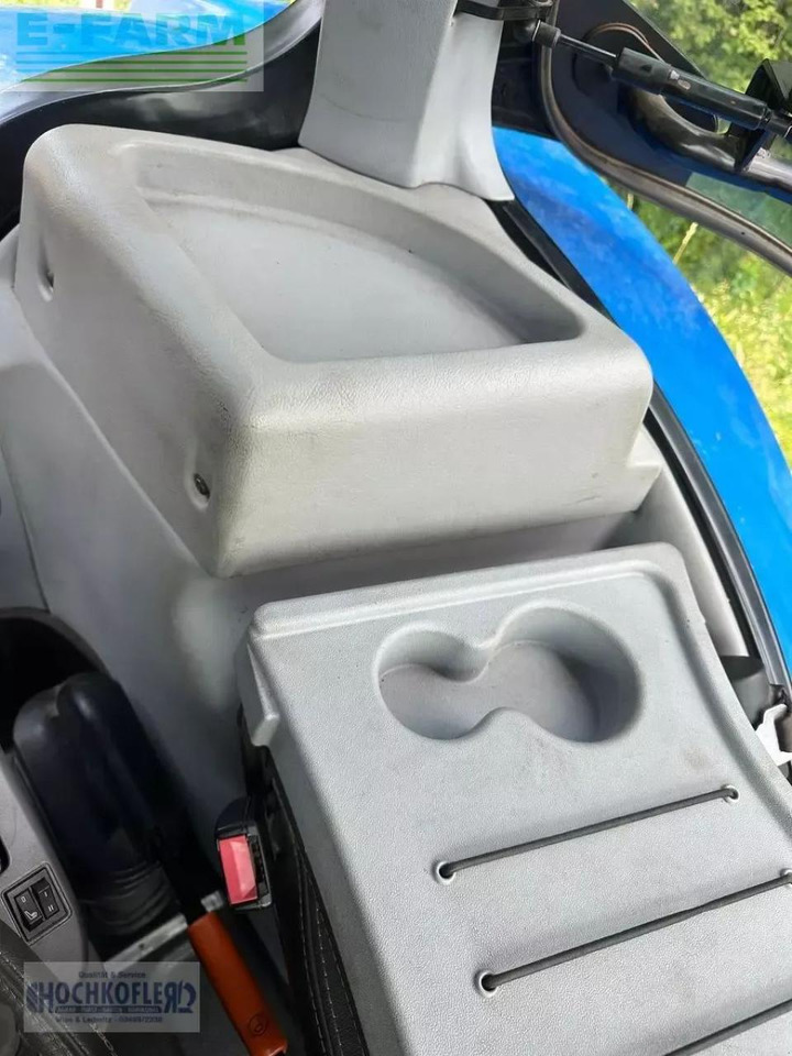 New Holland t6.175 dynamic command (stage v) - Farm tractor: picture 5 New Holland t6.175 dynamic command (stage v) - Farm tractor: picture 5