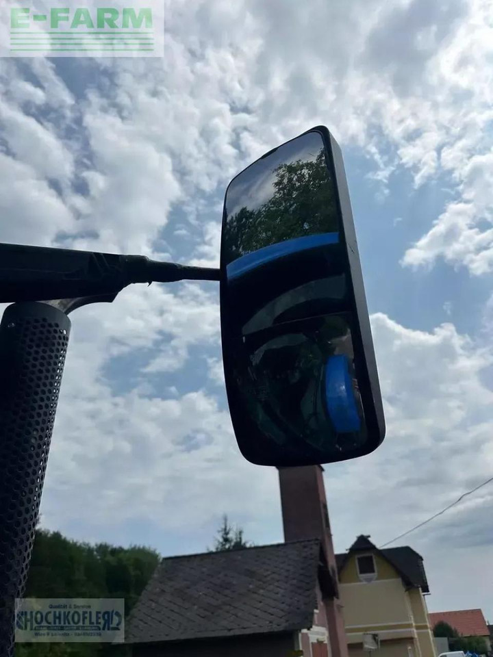 New Holland t6.175 dynamic command (stage v) - Farm tractor: picture 3 New Holland t6.175 dynamic command (stage v) - Farm tractor: picture 3