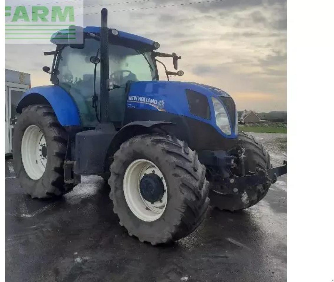 New Holland t7.200 r c clas. - Farm tractor: picture 2 New Holland t7.200 r c clas. - Farm tractor: picture 2