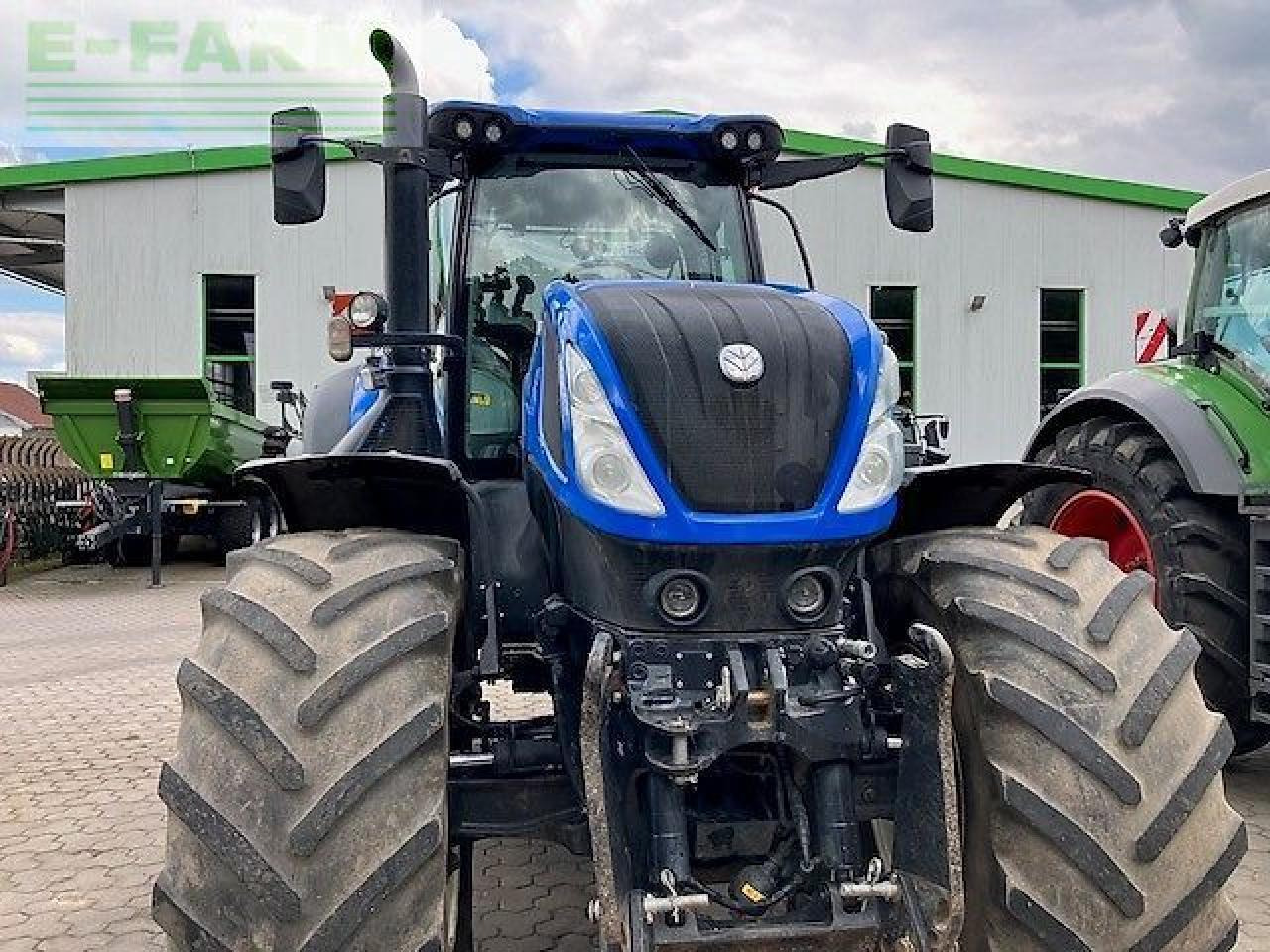 New Holland t7.250 - Farm tractor: picture 3 New Holland t7.250 - Farm tractor: picture 3