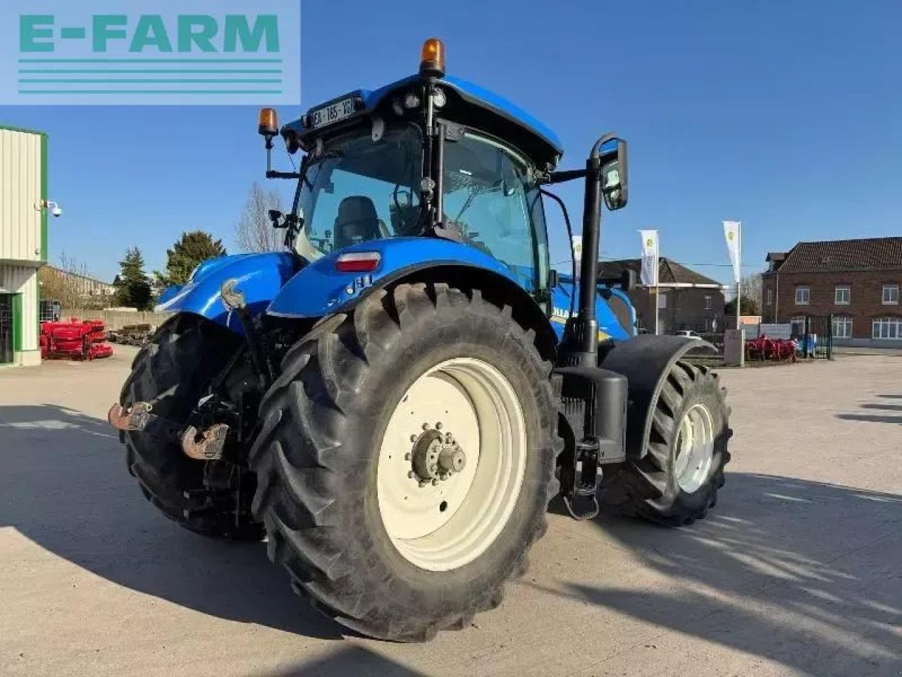 New Holland t7.260 pc - Farm tractor: picture 4 New Holland t7.260 pc - Farm tractor: picture 4