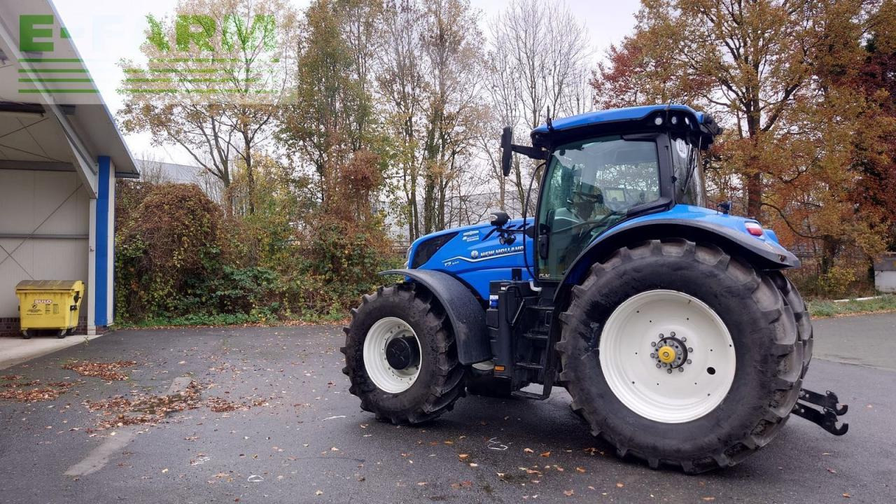 New Holland t7.270 autocommand - Farm tractor: picture 4 New Holland t7.270 autocommand - Farm tractor: picture 4