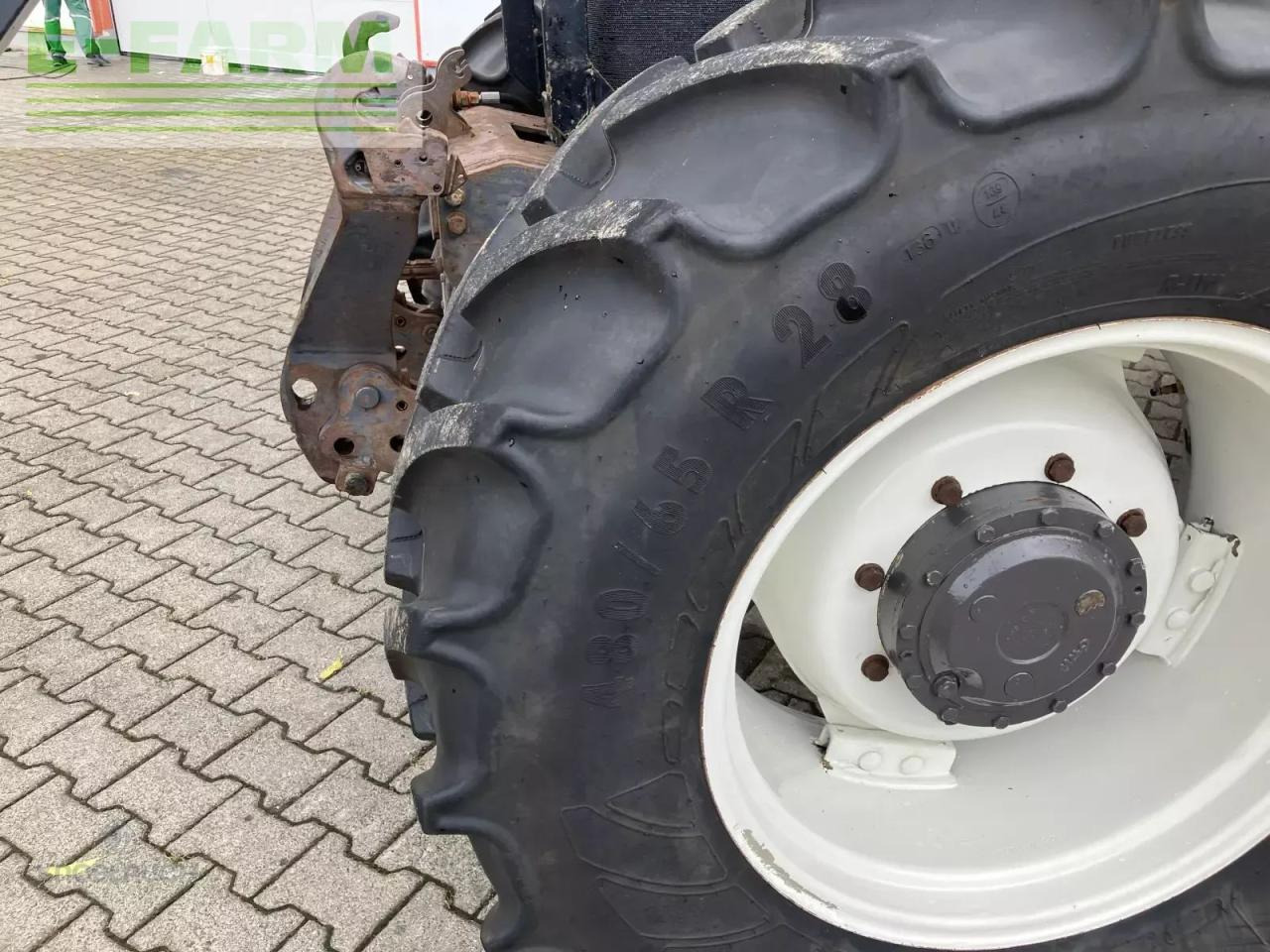 Farm tractor New Holland ts 115: picture 7
