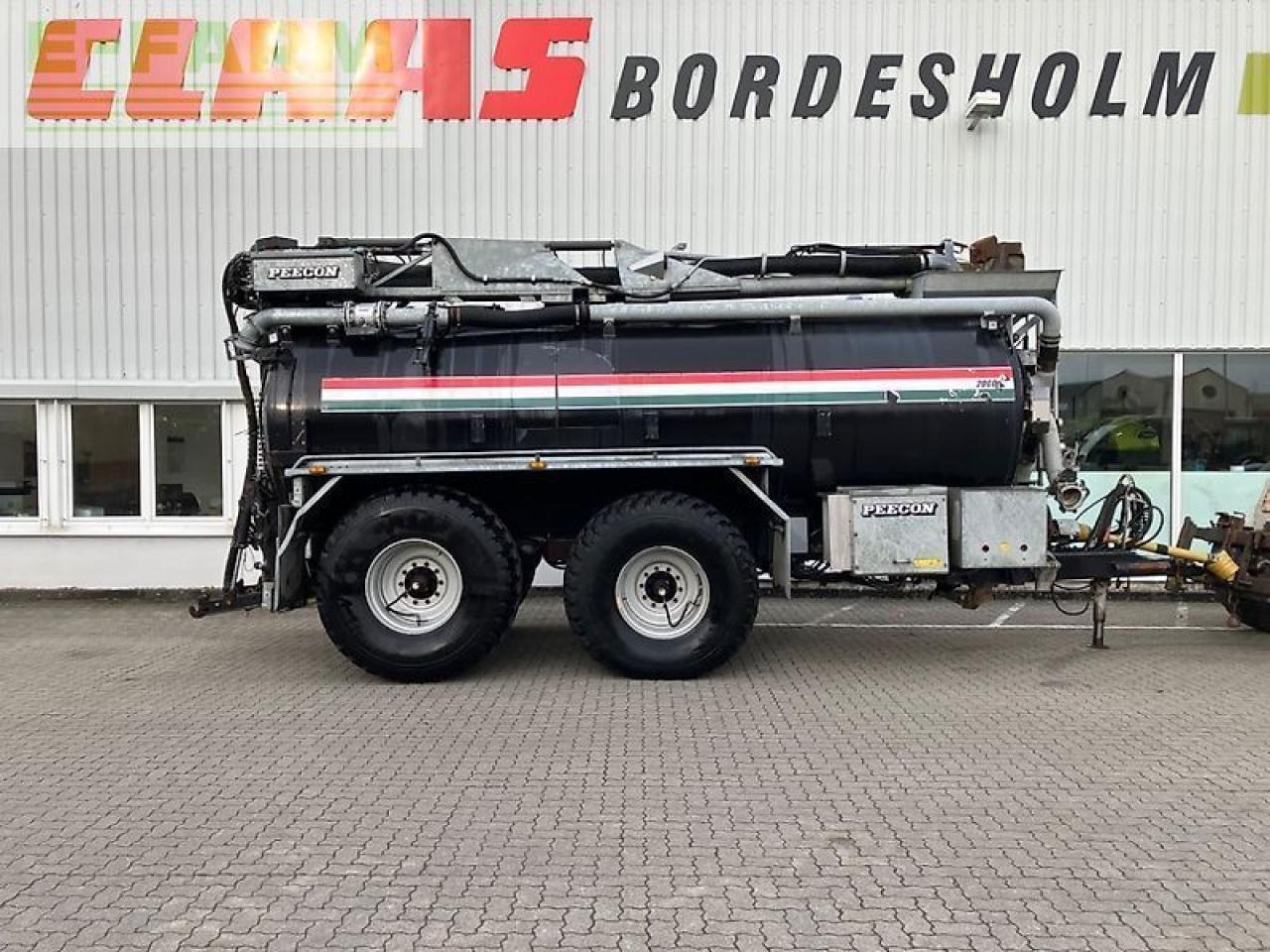 Peecon eur-200 mit turbokranarm (kaweco) - Fertilizing equipment: picture 1 Peecon eur-200 mit turbokranarm (kaweco) - Fertilizing equipment: picture 1