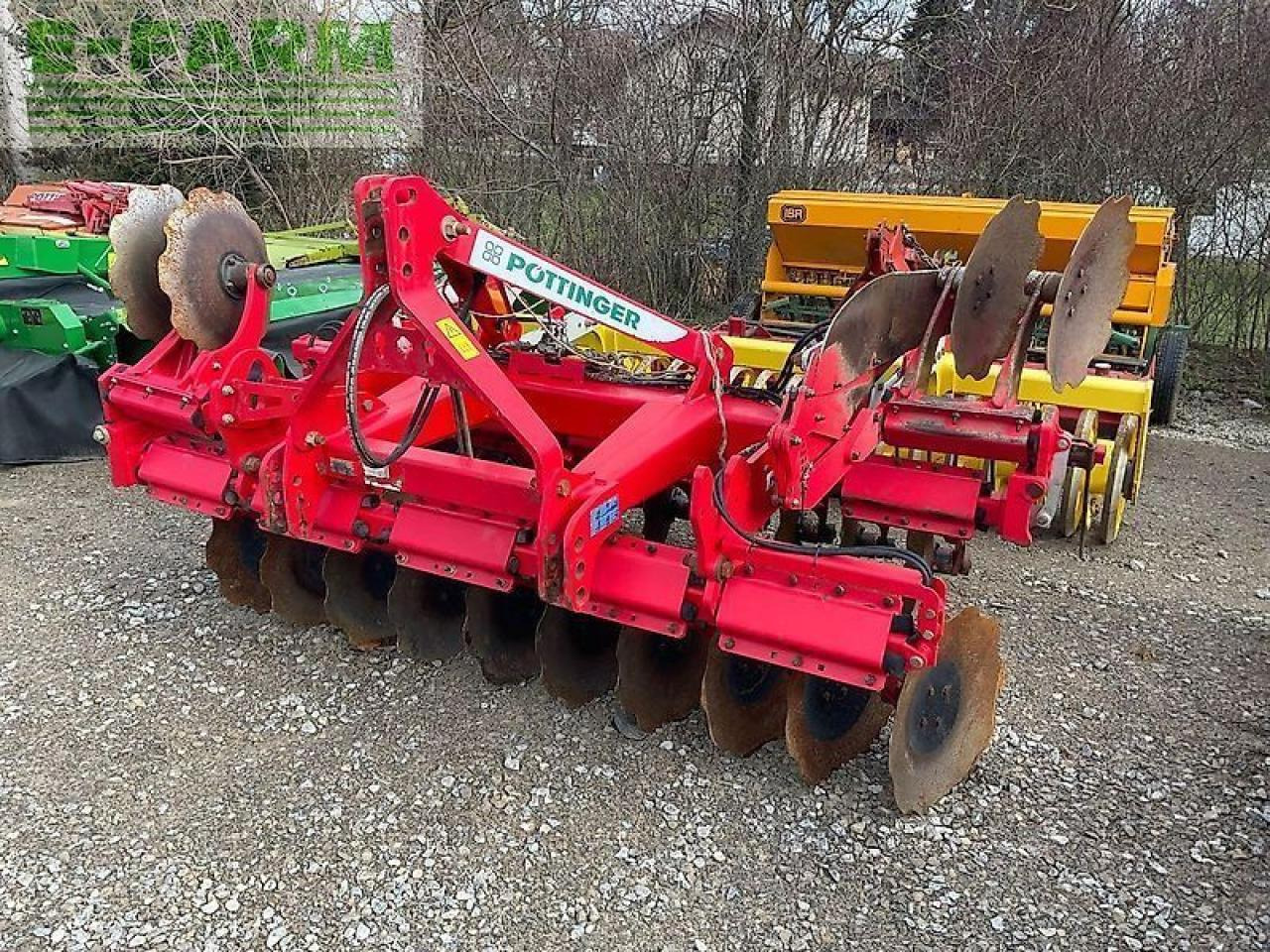 Pöttinger terradisc 3001 - Disc harrow: picture 1 Pöttinger terradisc 3001 - Disc harrow: picture 1