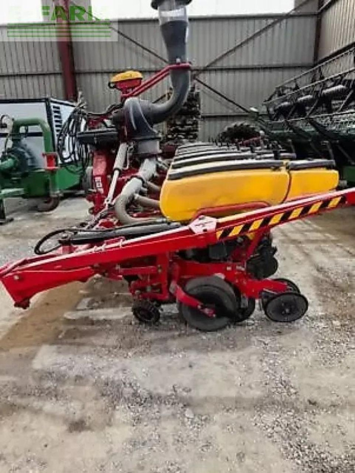 Väderstad tempo v8 - Precision sowing machine: picture 1 Väderstad tempo v8 - Precision sowing machine: picture 1